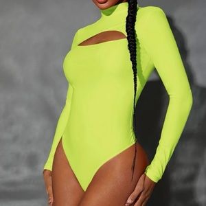 Chantelle - Poison Bodysuit Flame Red / Fuchsia Purple